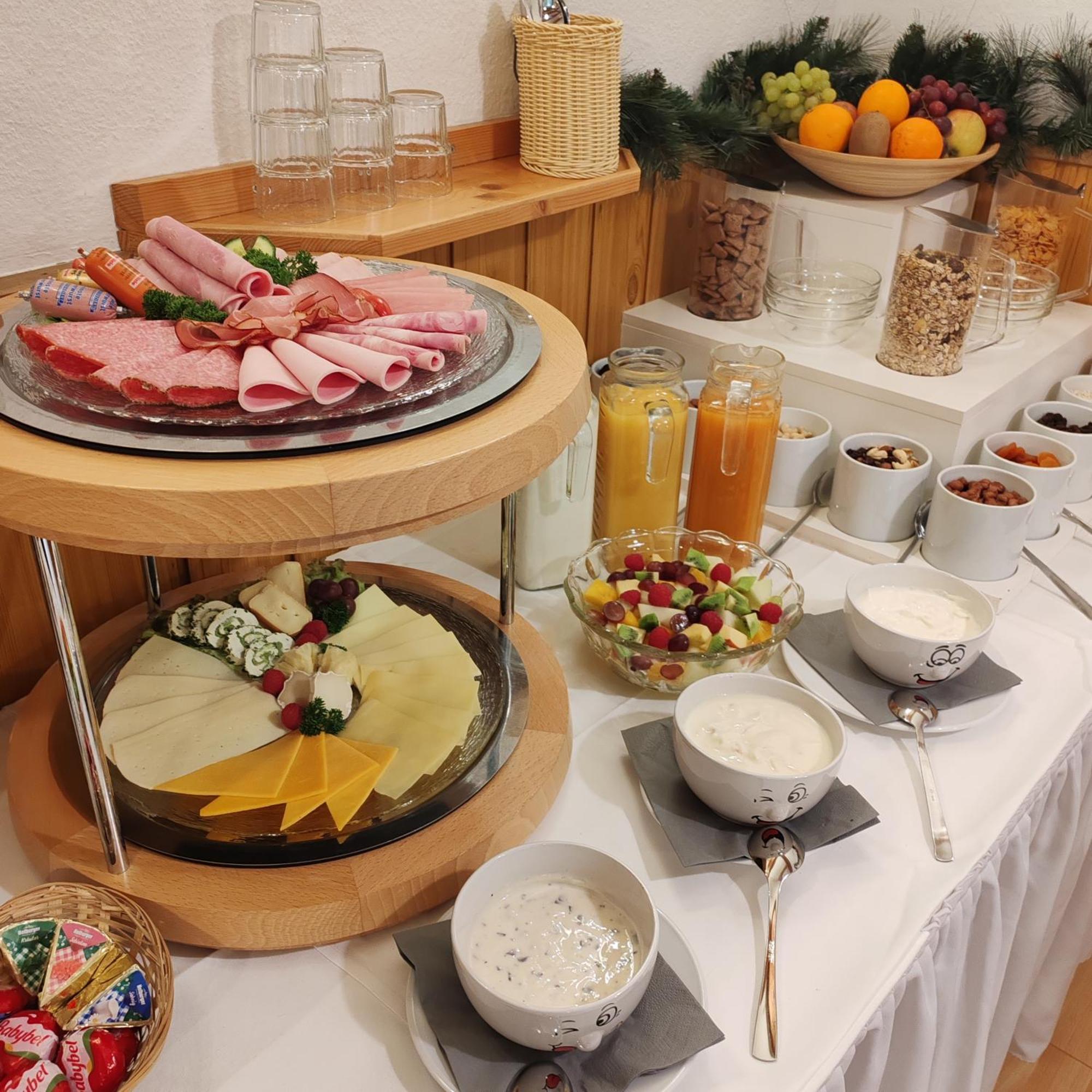 Отель Waldhotel Unterbach 2*