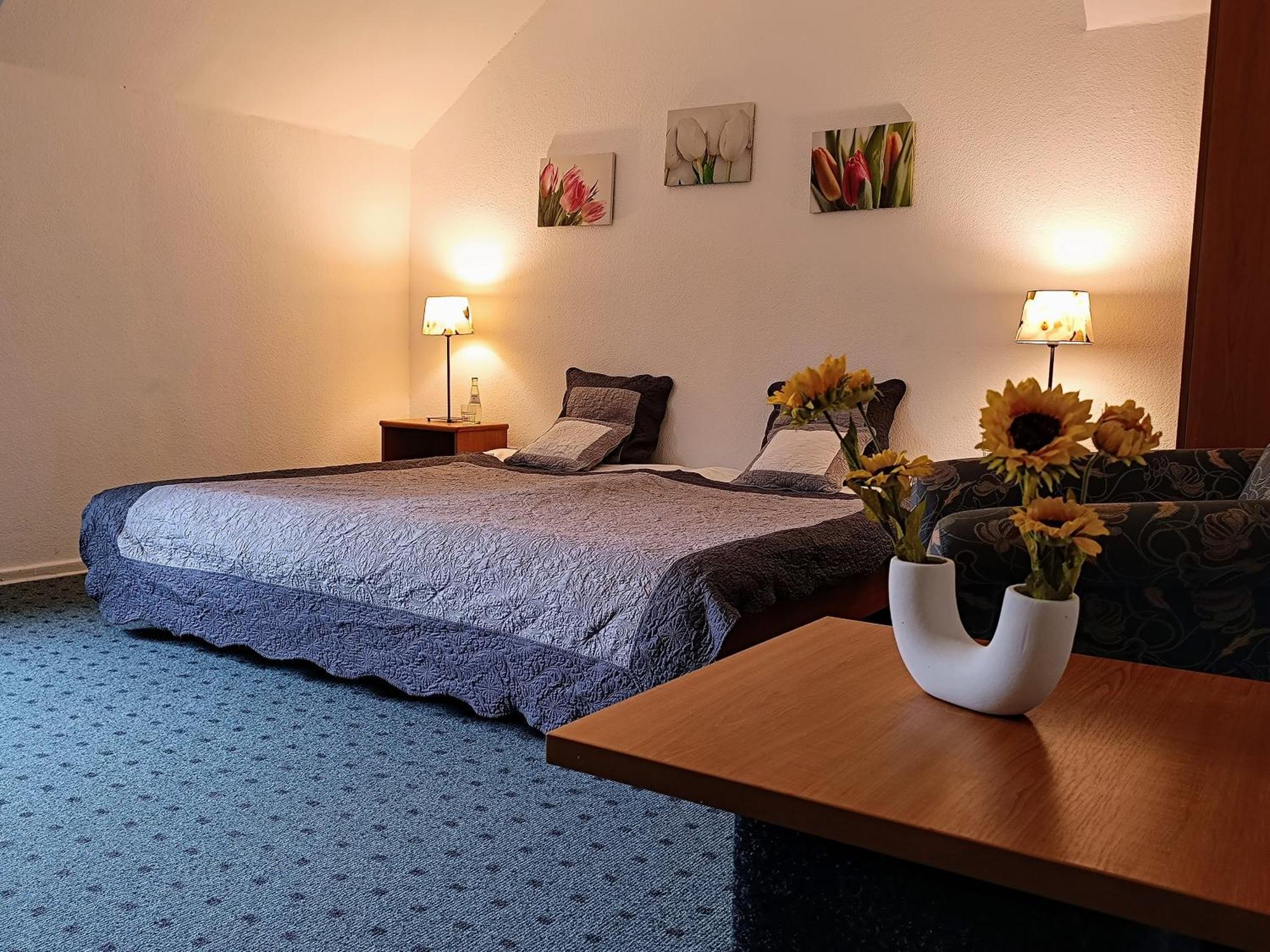 Waldhotel Unterbach Отель Дюссельдорф